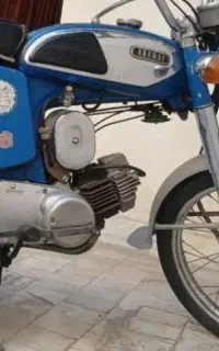 نگین کلکسیون‌ها یاماها ۱۰۰ کمیاب ژاپنی