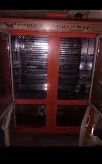یخچال قرمز