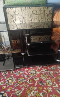 تعدادی وسایل منزل،کمد،میزال ای دی،بوفه،میز چرخ
