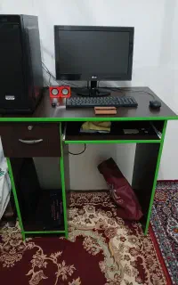 میز کامپیوتر