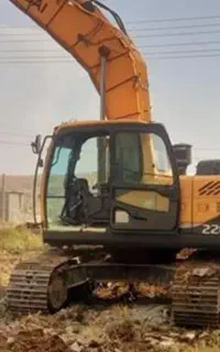 بیل مکانیکی هیوندای ۲۲۰