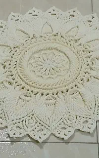 فرشینه دستبافت  شیری قطر 70