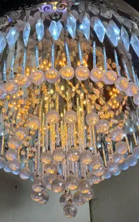 لوستر با ابعاد متفاوت ،متناسب با محیط