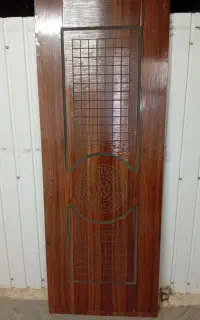 درب چوبی در حد