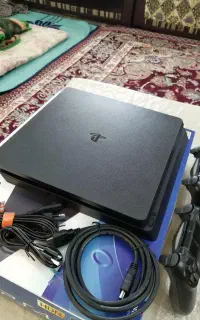 دستگاه PS4 اسلیم ۱ ترابایت دو دسته درحد نو