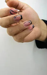 کاشت ناخن جشنواره ویژه