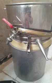 گلاب گیر
