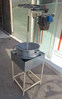 دستگاه تخمه پز