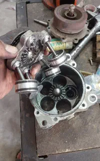 شاگرد تعمیرات کولر خودرو