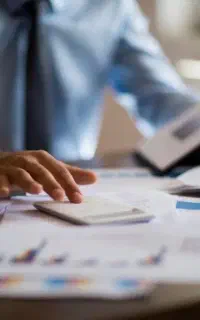 انجام تمام خدمات مالی و حسابداری