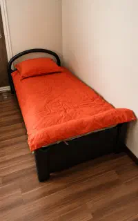 تخت یکنفره