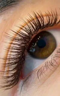 اکستنشن و کاشت مژه و لیفت ابرو و مژه تخفیفی