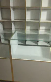 دکوراسیون داخلی لباس فروشی کامل