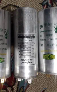 ده عدد خازن