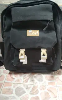 کوله پشتی مدرسه