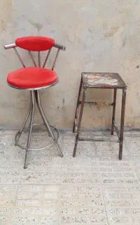 چهارپایه صندلی