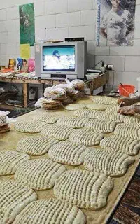 کارگر ماهر و یا نیمه ماهر در خبازی