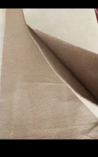 موکت کارکرده ۳۰ متر درحد نو زریف مصور محکم