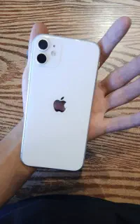 ایفون ۱۱