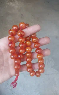 تسبیح‌کهربا‌‌کهنه‌۱۵‌ساله