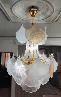 لوستر با دیوار کوب