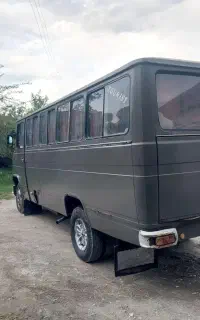 مینی بوس
