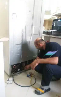 تعمیرات تخصصی یخچال و لباسشویی گروس (برزگرزاده)
