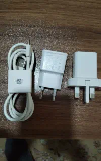 ۲تا کلگی شارژر( نو) اصلی باکابل