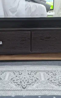 میز جلومبلی