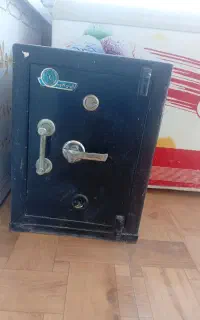 گاو صندوق
