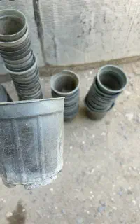 گلدون پلاستکی