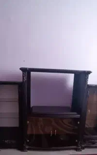 میز تلویزیون و دو عدد بوفه چوبی