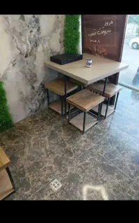 ساخت انواع صندلی کافه وغذا خوری