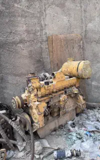 موتور کوماتسو