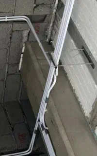 جذب نیروی برقکار