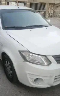 ساینا کارمندی