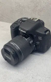 دوربین کنون 750D با لنز 18-55 و گارانتی در حد نو