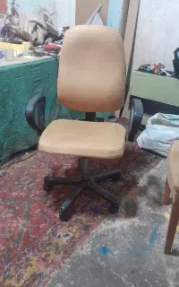 صندلی گردون بازسازی شده