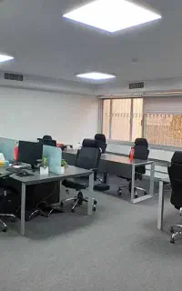 استخدام نیروی کافی نت