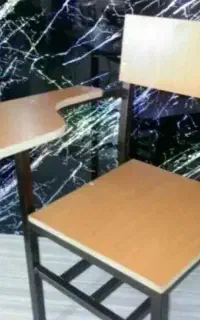 صندلی دانشجویی