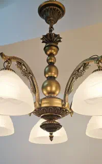 لوستر لنتر دیوار کوب خاص و ممتاز
