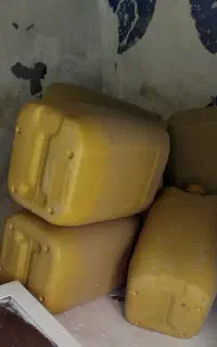 گالن ، کولر ، دار قالی، گل و گلدان