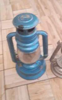چراغ نفتی درحدنو قیمت ۲۵۰۰