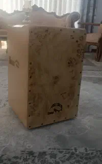 کاخن