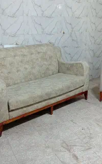 مبل چستر کرم رنگ