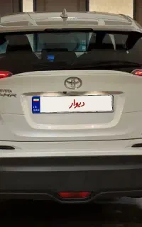 تویوتا chr بنزینی دو دیفرانسیل ۲۰۱۷