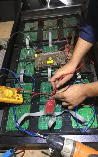 تلویزیون شهری تابلو روان LED لیزر پروژکتور