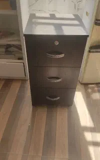 پیشخوان  کانتر همراه با کمد