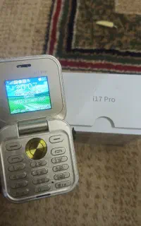 گوشی مینی آیفون ۱۷
