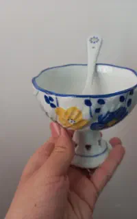 بستنی خوری